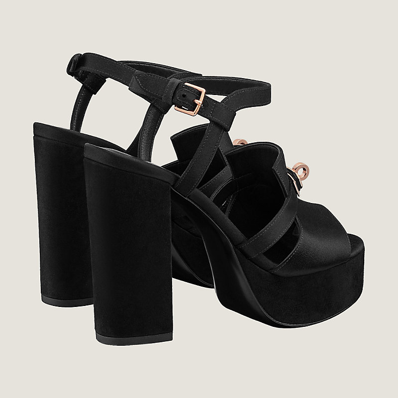 高級感♪【HERMES】ケリーバックル Sandales Calas Calas sandal | Hermès Sweden